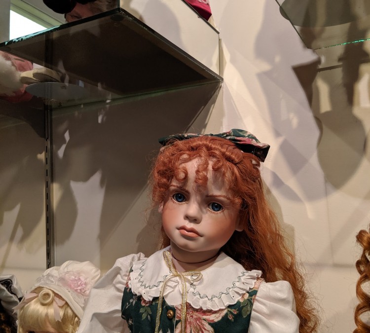 Dyer-Botsford Doll Museum (Dyersville,&nbspIA)
